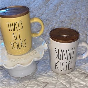 Set of Rae Dunn mugs